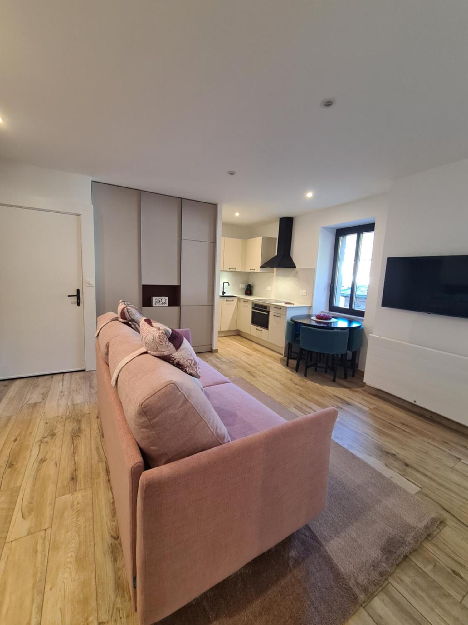 Apartament Centre De Формигер Экстерьер фото